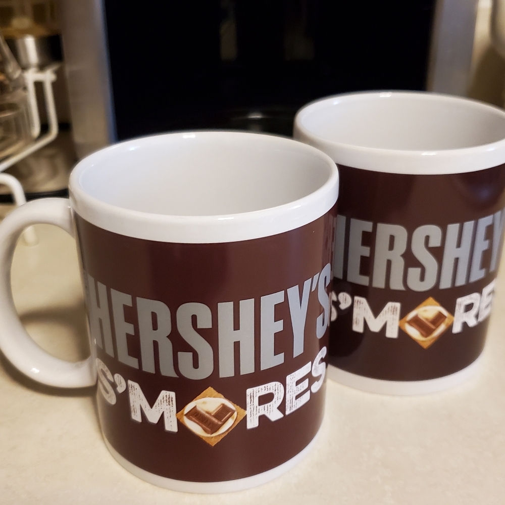 Hershey's S'Mores pair of coffee mugs